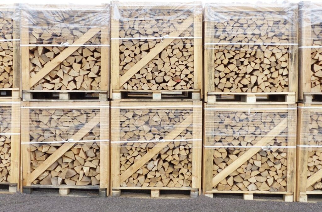 gruenwaren-jakubik-brennholz-buche-trocken-1-m3-palette.jpg gruenwaren jakubik Brennholz Buche trocken 1 m³ Palette – Bild 1